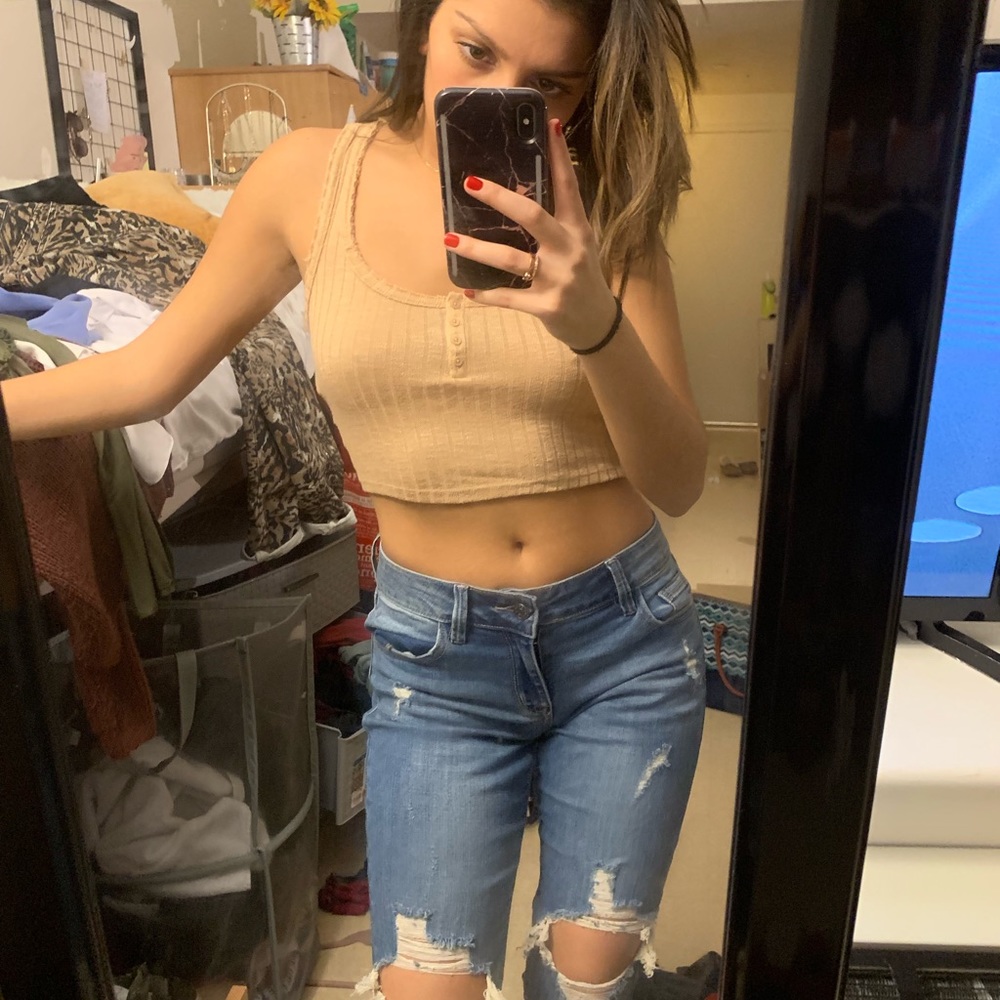 Crop top
